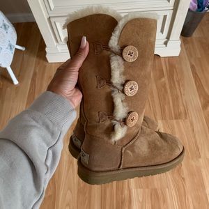 Women’s Tall Bailey Button Ugg’s